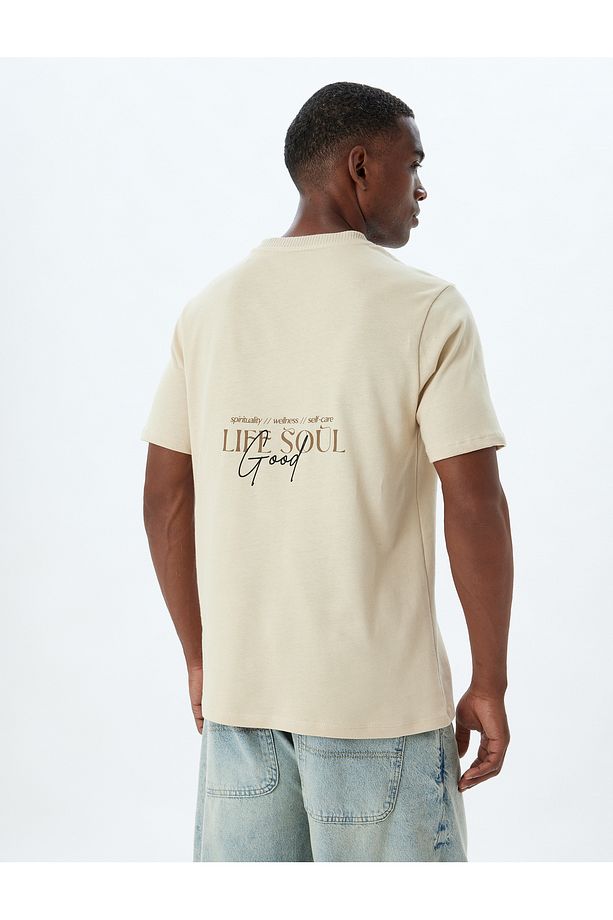 Bisiklet Yaka Pamuklu Regular Fit Slogan Işlemeli Kısa Kollu Tişört - 4
