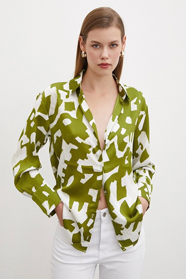 Green Geometric Patterned Shirt - 1
