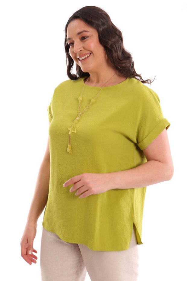 بلوزة أساسية ذات أكمام منخفضة مقاس كبير باللون الأخضر الفستقي - 3