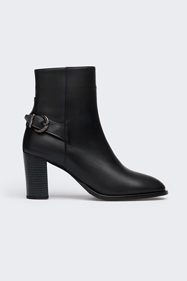 Moti Siyah Deri Kadın Bot - 1