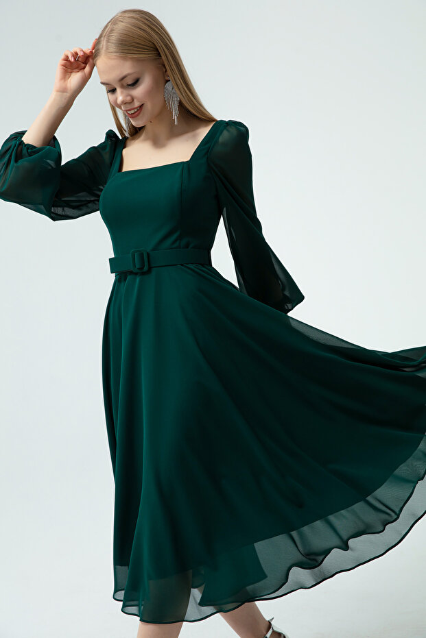 Women's Emerald Green Square Neck Belted Midi Chiffon Evening Dress