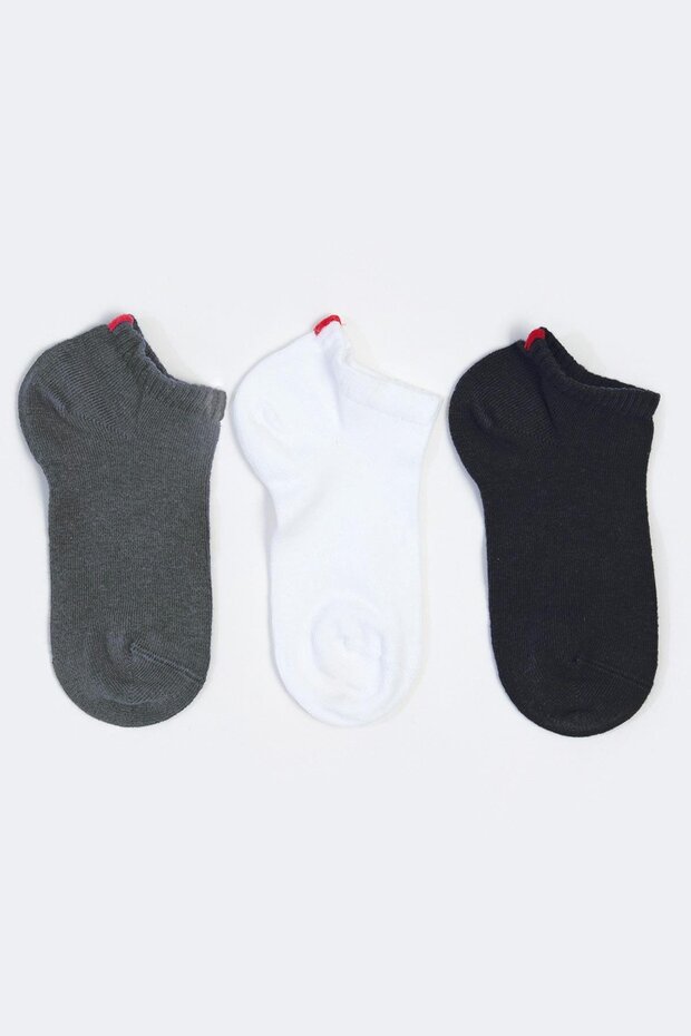 جوارب Run الرجالية الأساسية المكونة من 3 قطع باللون الأسود/الأبيض/الرمادي - 1