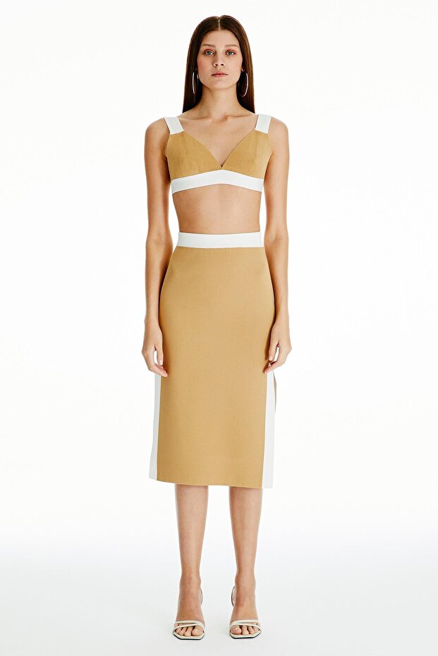 Yırtmaçlı Camel Triko Etek - 2