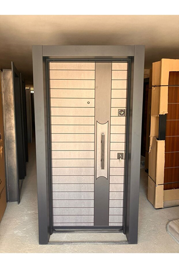 ÇELİK KAPI SOL - 1