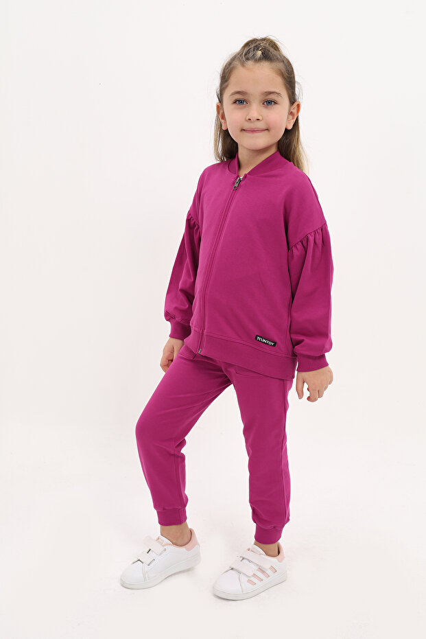 Devojčička trenerka - 2