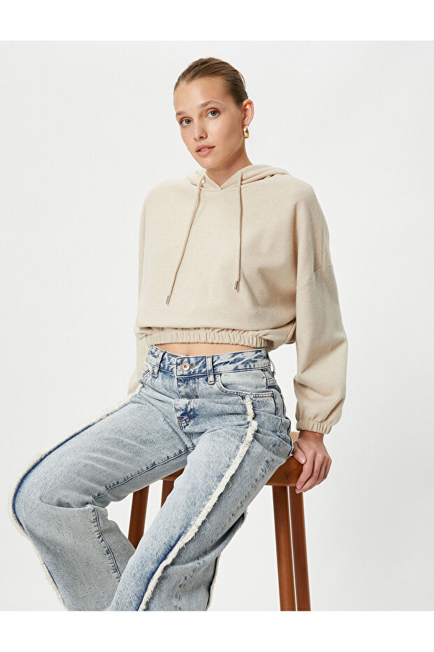 Kapuzenpullover mit elastischem Bund und Handgelenken - 1