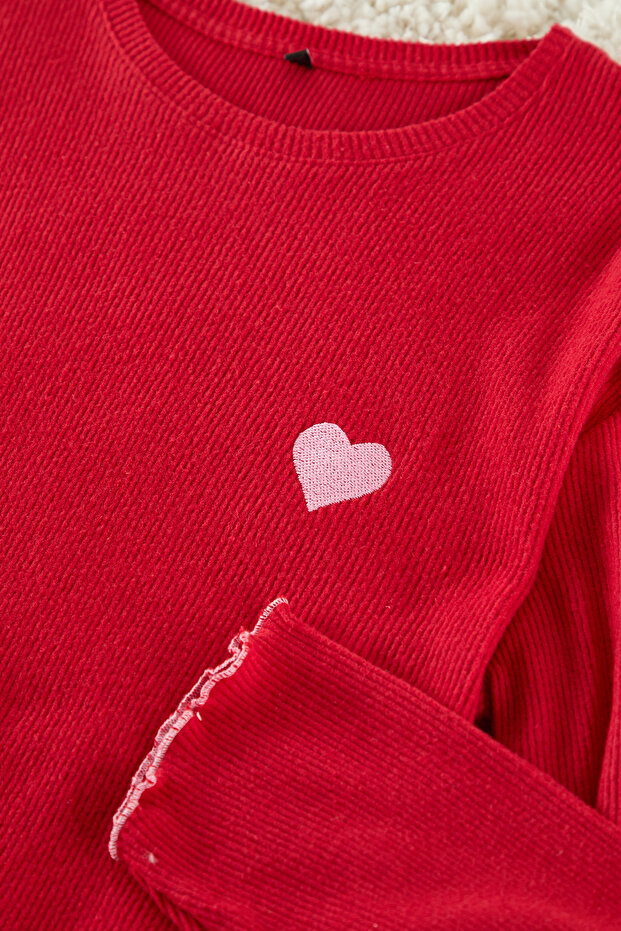 Czerwony prążkowany serduszko haftowany dzianinowy komplet piżamowy TBBAW25AI00081 - 2