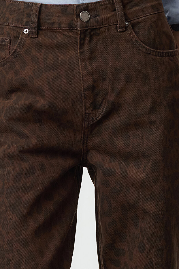 Çok Renkli Leopar Desenli Kahverengi Yüksek Bel Wide Leg Geniş Paça %100 Pamuk Jeans TWOAW25JE00260 - 4