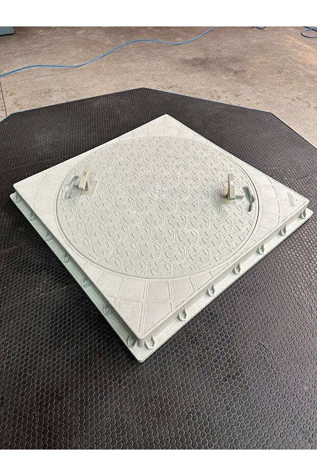 600 Mm. Kare Rogar Kapağı - 1