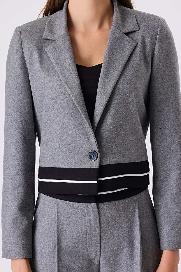 Tek düğmeli kısa ceket - 3