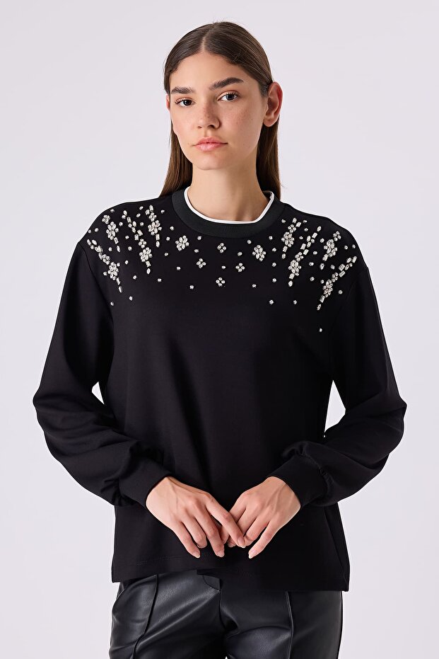 Serpme taşlı örme bluz - 1