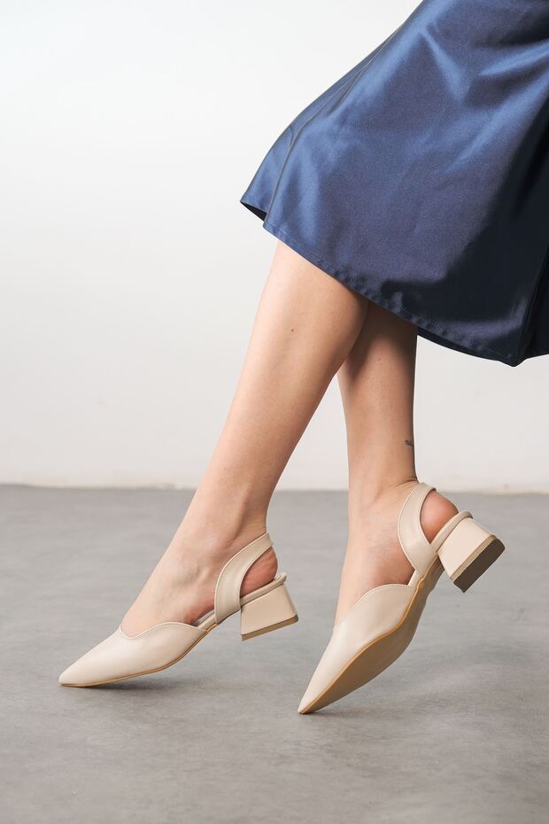 Women's Jozi Low Heel Shoes - Skin Leather
