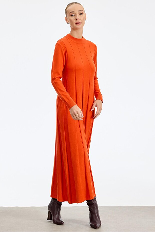 Oranj Thick Pleated Knitwear Dress