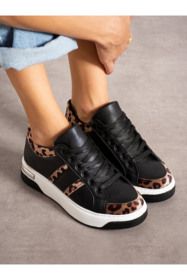 Elegia Black Leopard Detailed Women's Sneakers