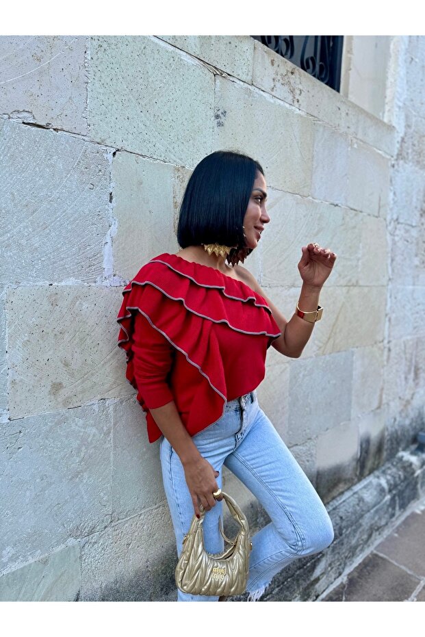 Tek Omuz Volanlı Triko - 2