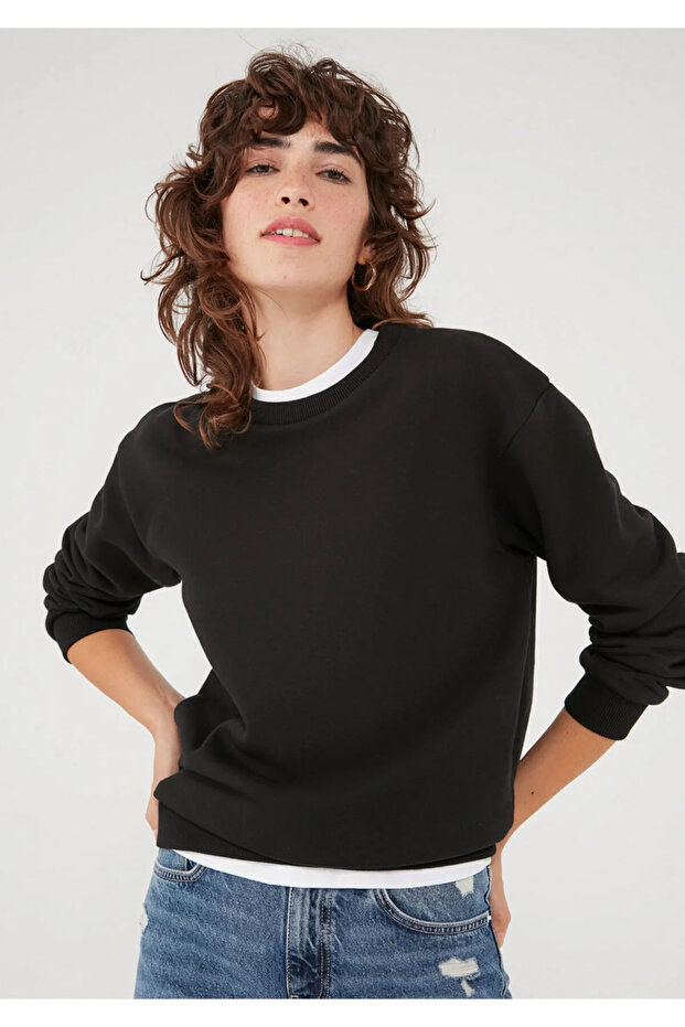 Bisiklet Yaka Siyah Basic Sweatshirt 1610198-447 - 2
