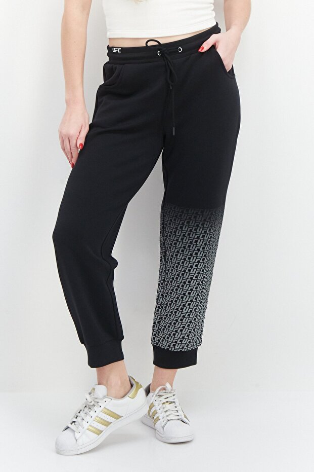 Women Sportswear Fit Training Sweatpants, Black