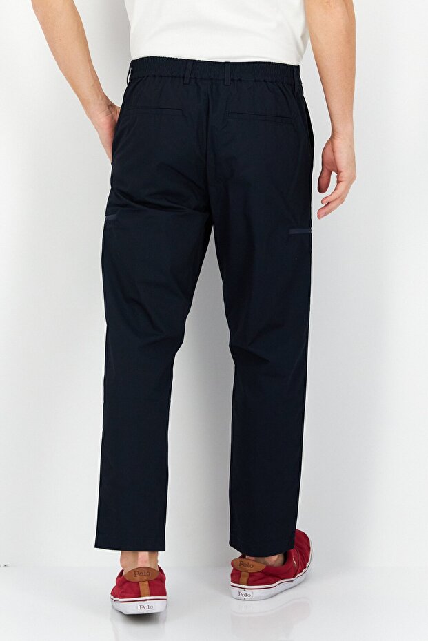 Men Regular Fit Solid Cargo Pants, Navy - 3