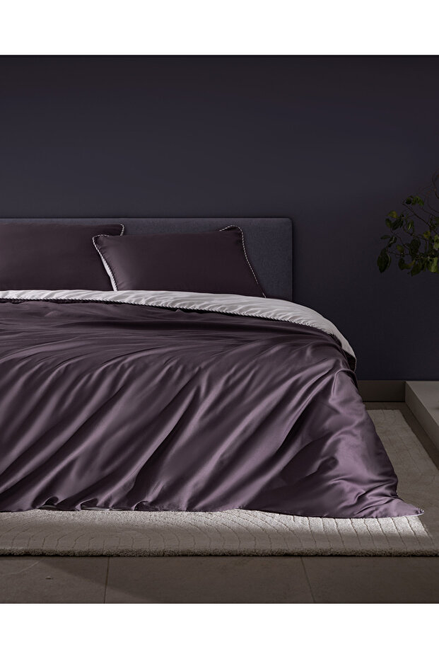Verne double size 100% cotton 208 tc printed satin duvet cover set - plum/white