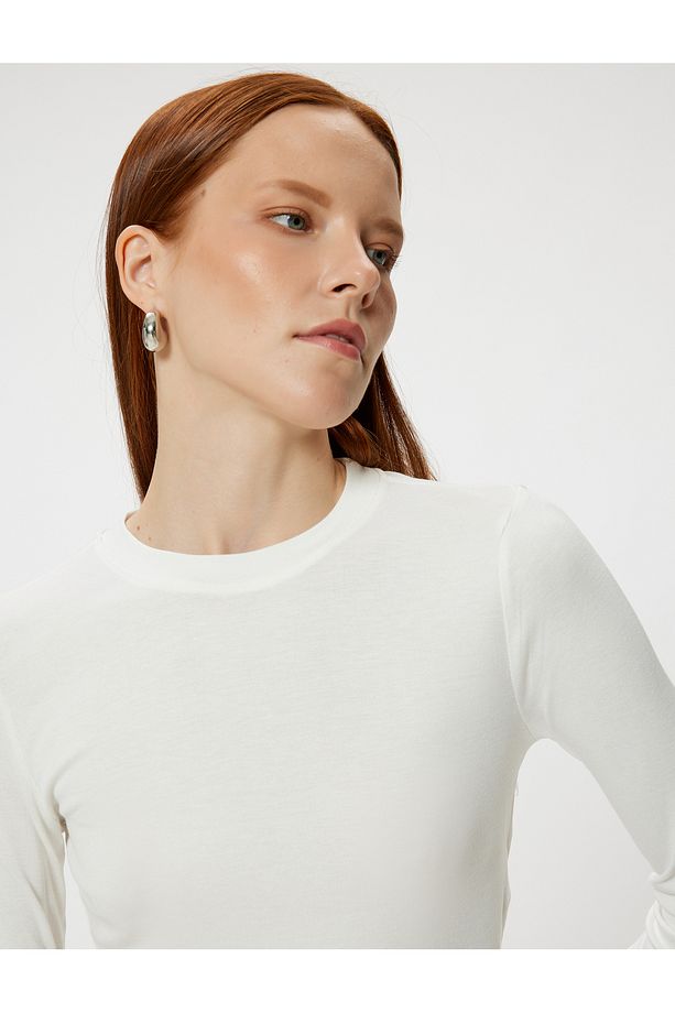 Uzun Kollu Crop Basic Body Yuvarlak Yaka Viskon Kumaş - 1