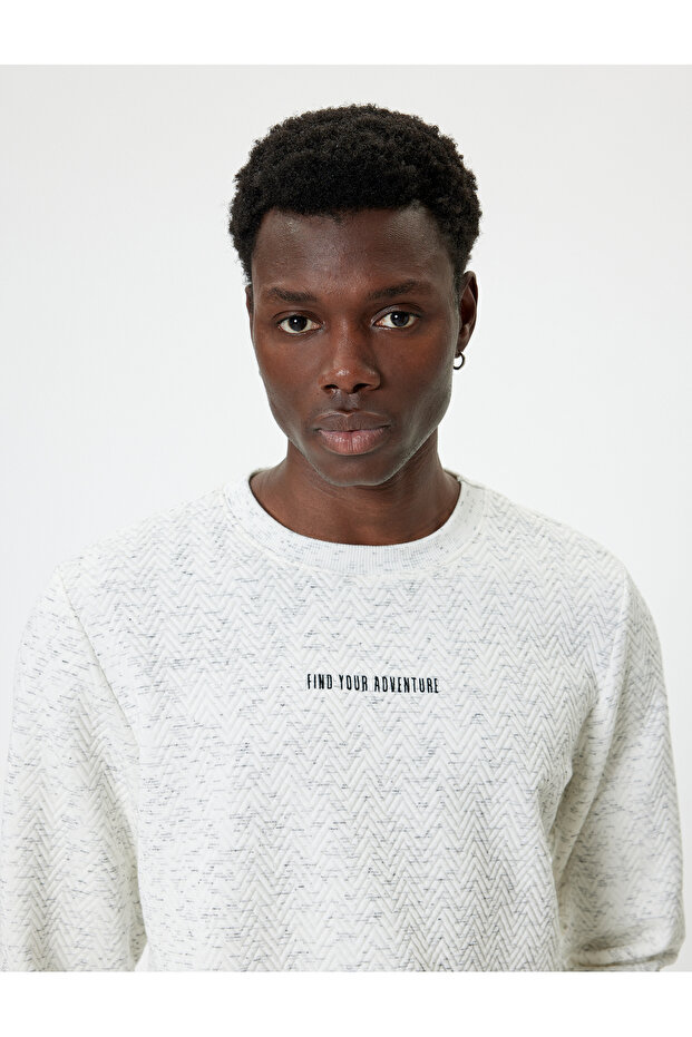 Slogan Embroidered Sweatshirt Basic Textured Crew Neck Long Sleeve