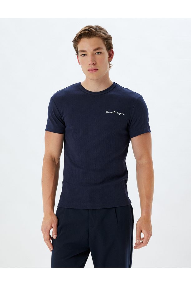 Slogan Baskılı Pamuklu Bisiklet Yaka Kısa Kollu Slim Fit Tişört - 3