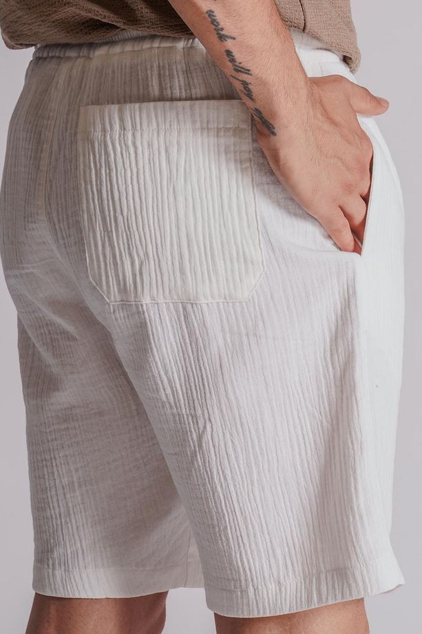Erkek Yandan Cepli Beli Lastikli  Dokulu Kumaş Relaxed Fit Jogger Şort Ekru - 7