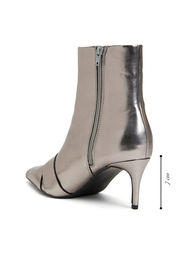 Silver Kadın Bot - 3
