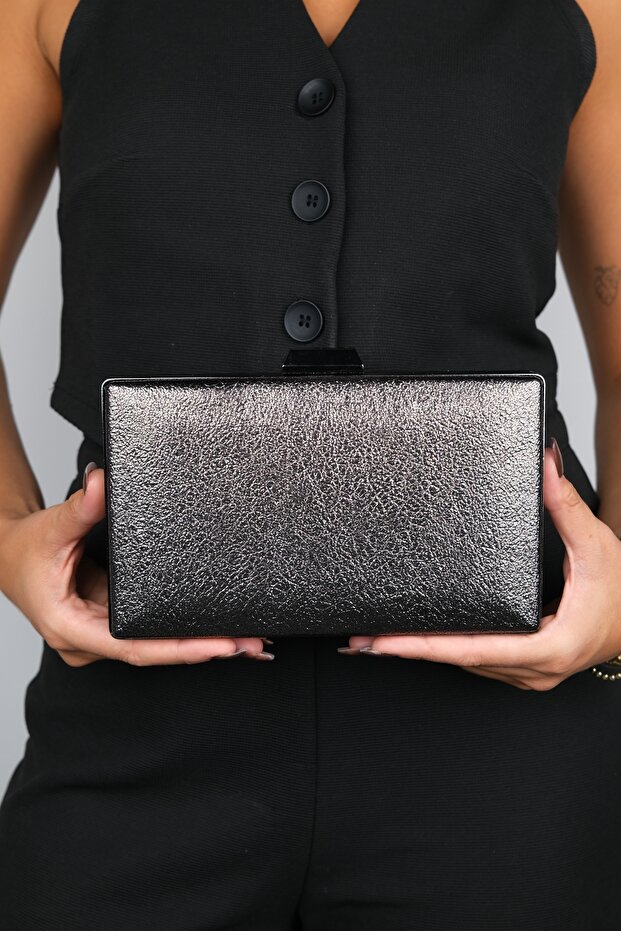 ABLE platina nyomtatású női estélyi táska - 5