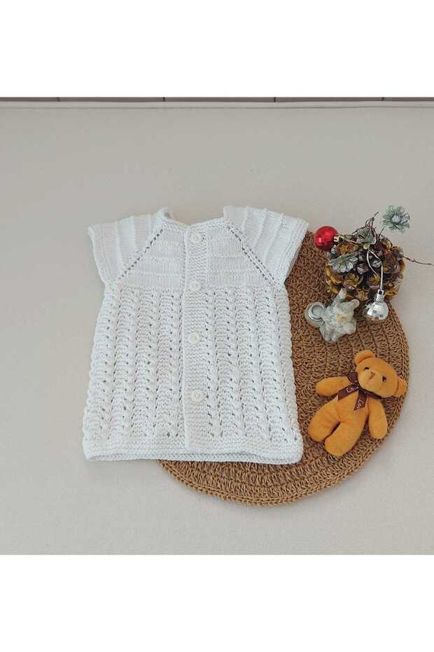 White Newborn Gift Baby Hand Knitted Cotton Vest with Buttons Birth Anniversary 0-12 Months