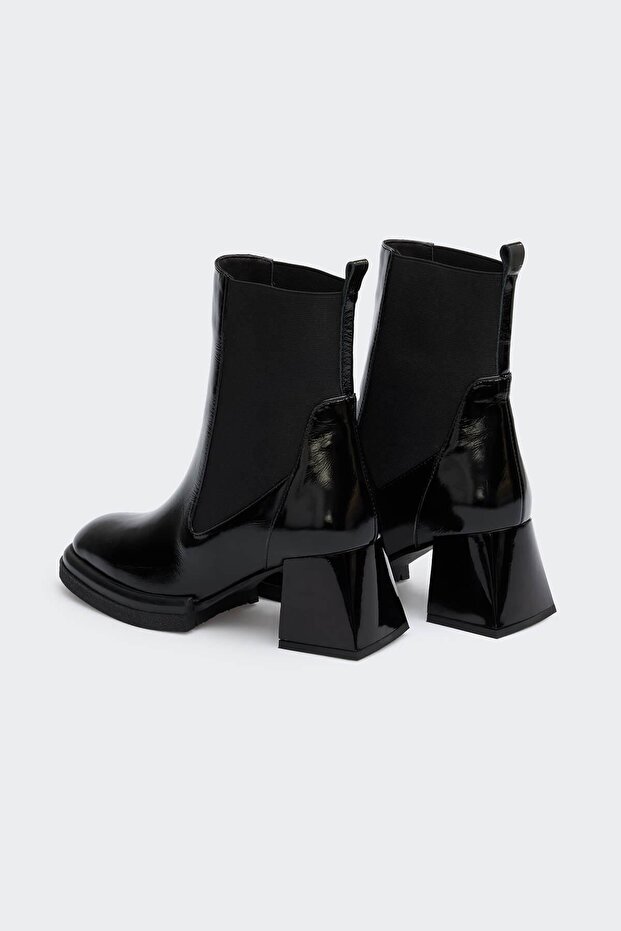 Madison Siyah Kırışık Rugan Kadın Bot - 4