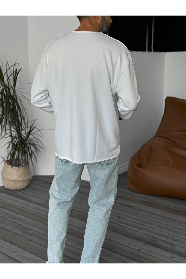 سويت شيرت أبيض أساسي بياقة متسخة BY-059 - 7