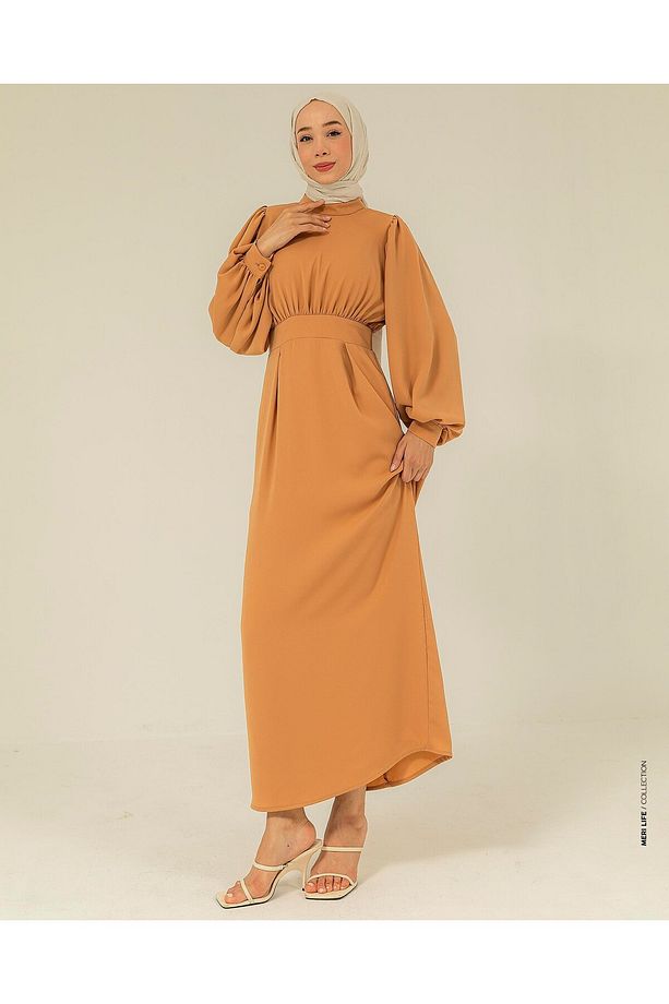 Kolu Manşetli Camel Krep Elbise - 1