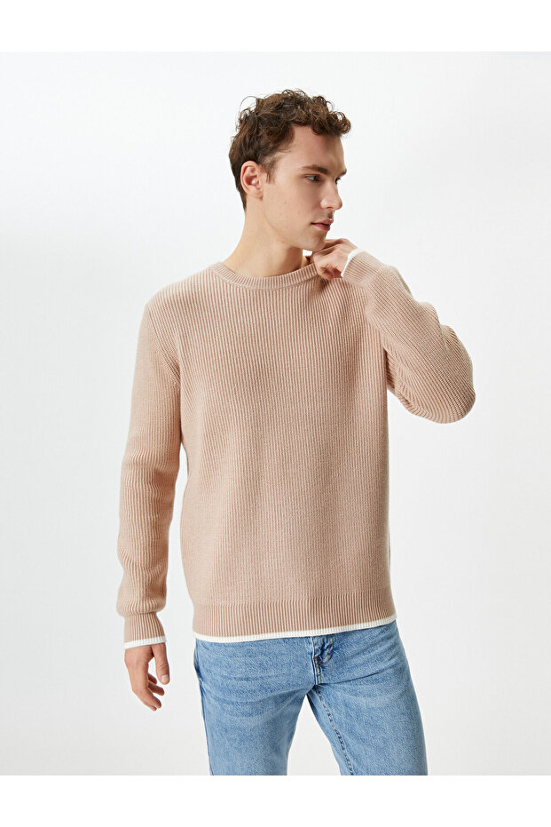 Basic Knitwear Sweater with Fabric Detail Crew Neck