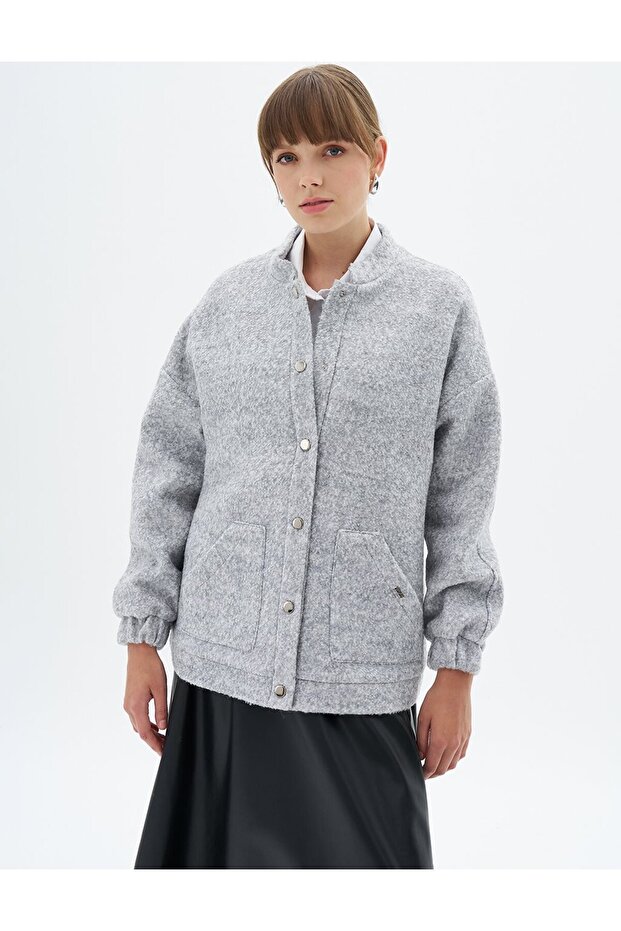 سترة بومبر رمادية - إغلاق سريع - 3