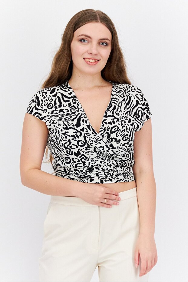 Women Split Neck Cap Sleeve Allover Print Top, Black
