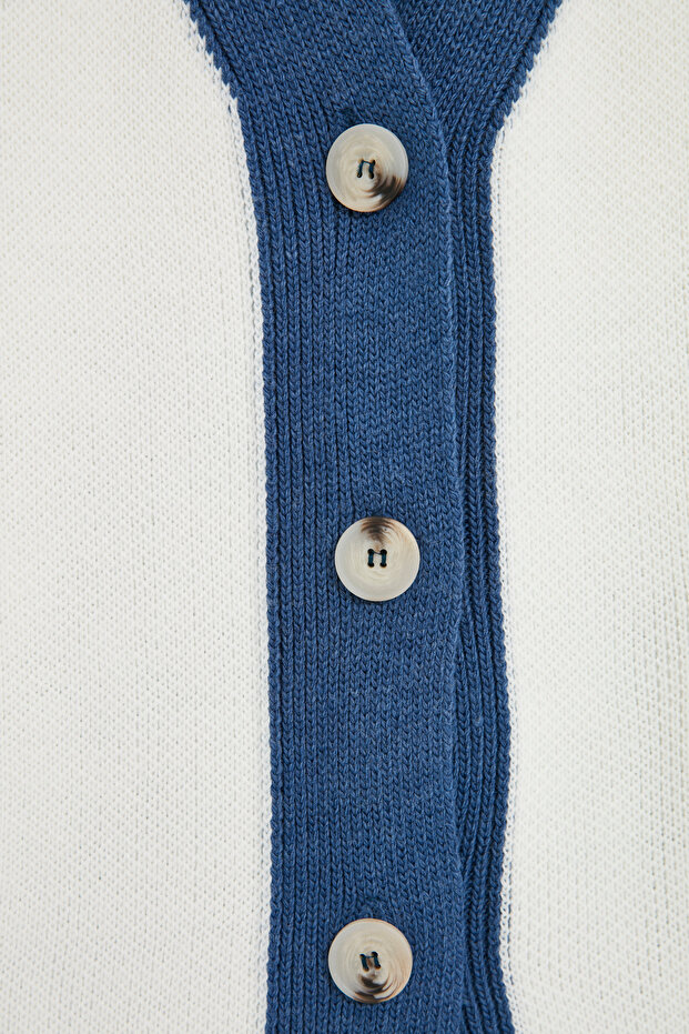 Zestaw swetrów ze szczegółowymi spodniami i kardiganem w kolorze indygo TCTAW22AU0156 - 4