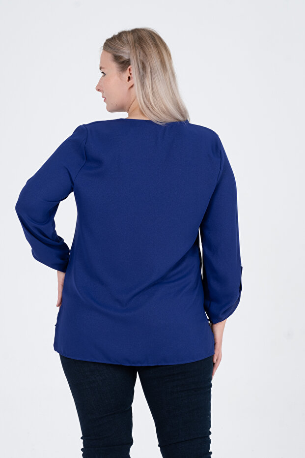 Büyük Beden Aksesuarlı Basic Bluz - 4