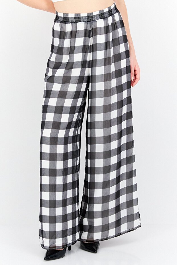 Women Regular Fit Checkered Pants, Black