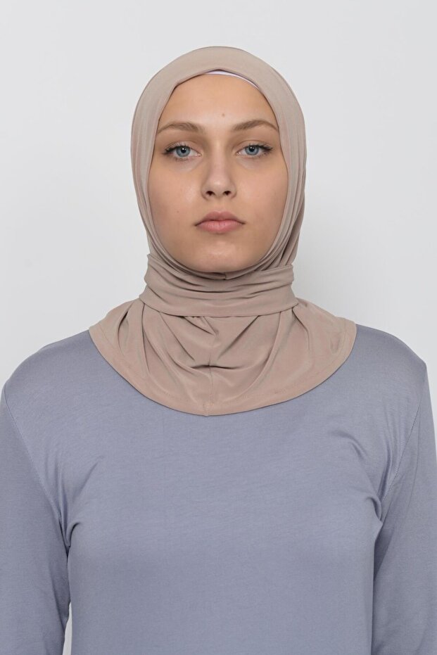 وشاح سريع التحضير Hijap باللون البيج الداكن