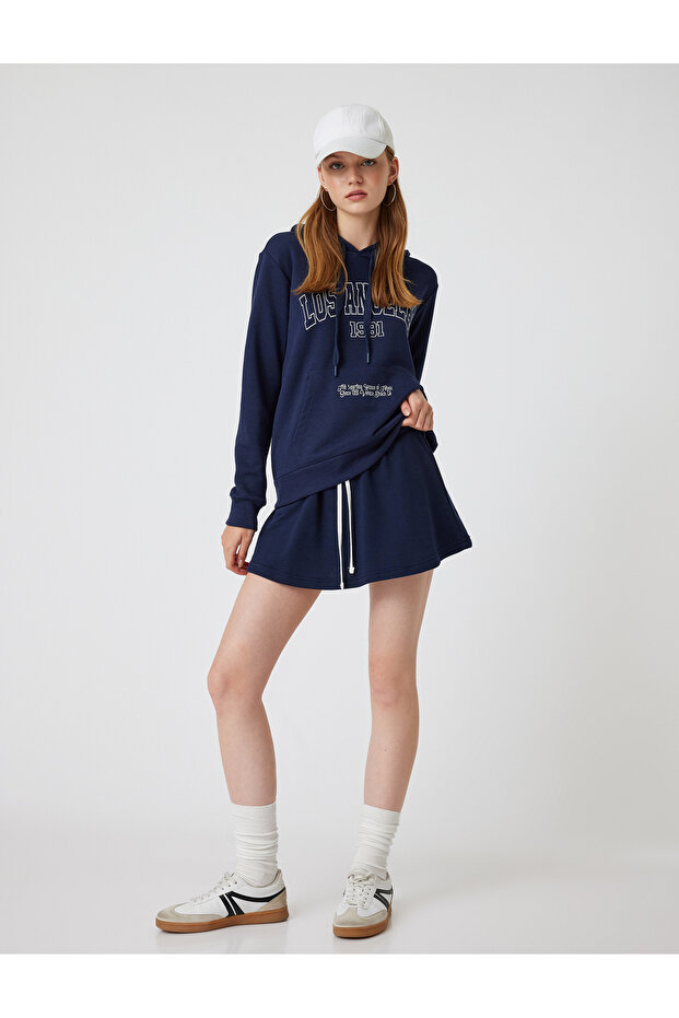 Oversize Sweatshirt Hoodie with College Print and Kangaroo Pocket