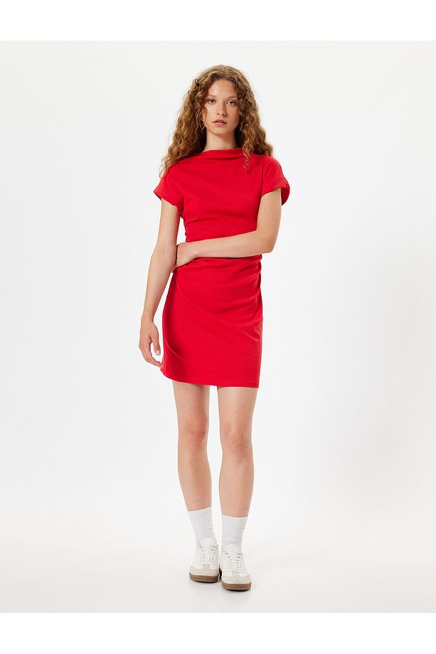 Mini Slip Elbise Kısa Kollu Kayık Yaka Drapeli - 3