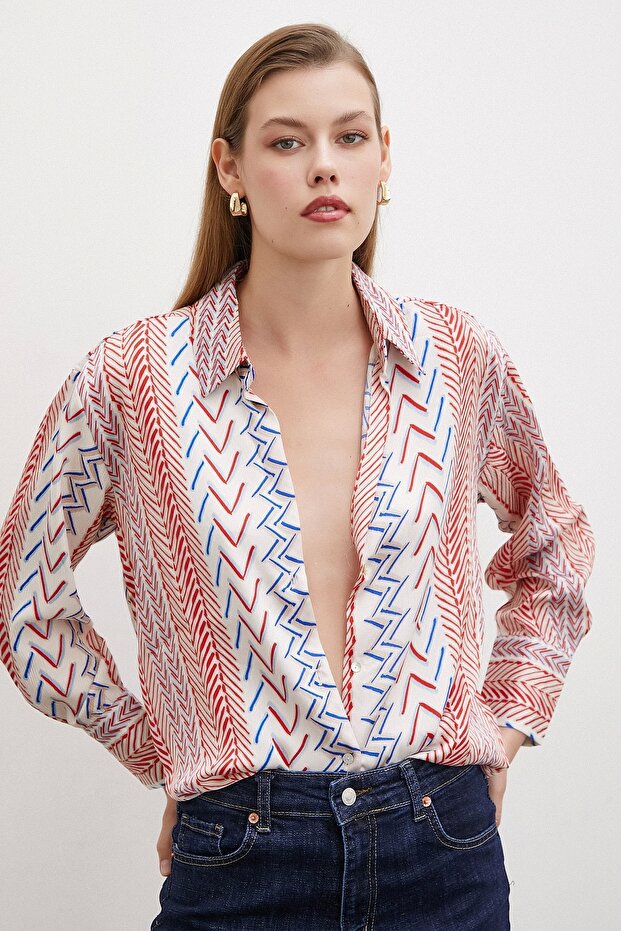 قميص منقوش بالرسم العرقي الأحمر - 5