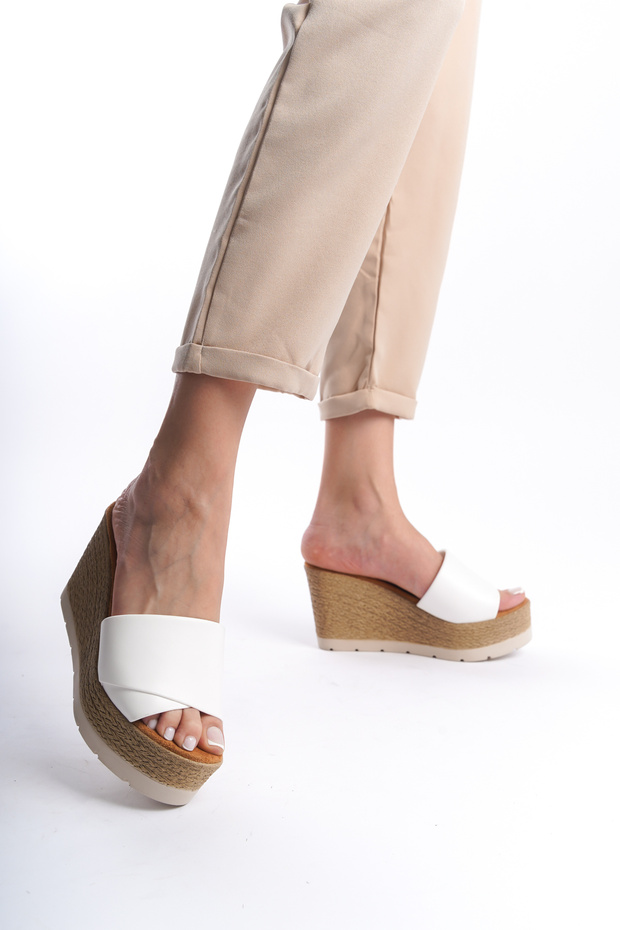 Women's Wedge Heel Slippers Daily Orthopedic Sole Stylish and Comfortable Slippers Faylin