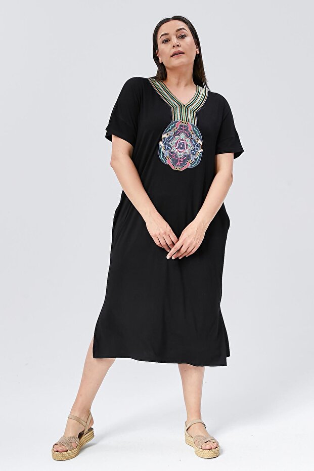 Rochie de damă, lungă, neagră, brodate de mărimi plus - 3