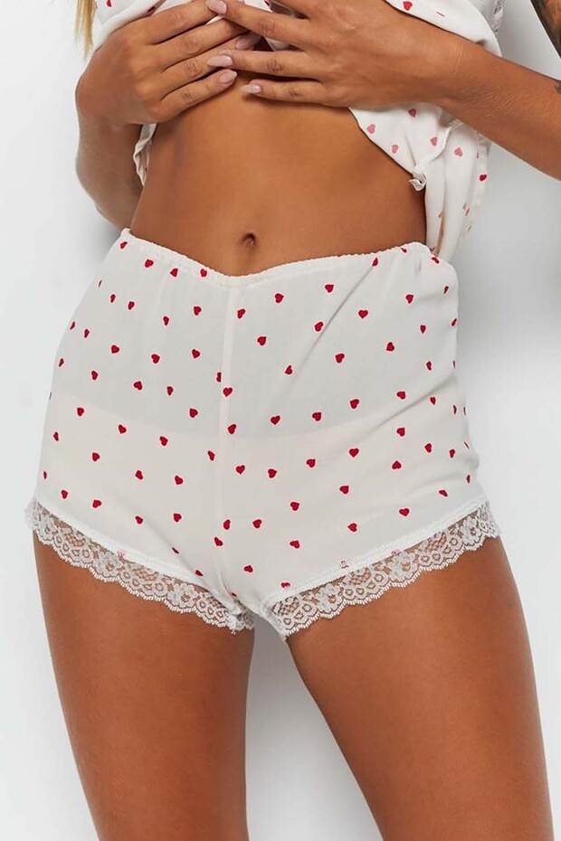 Dantel Işlemeli Kalpli Şortlu Pijama Takım - 7