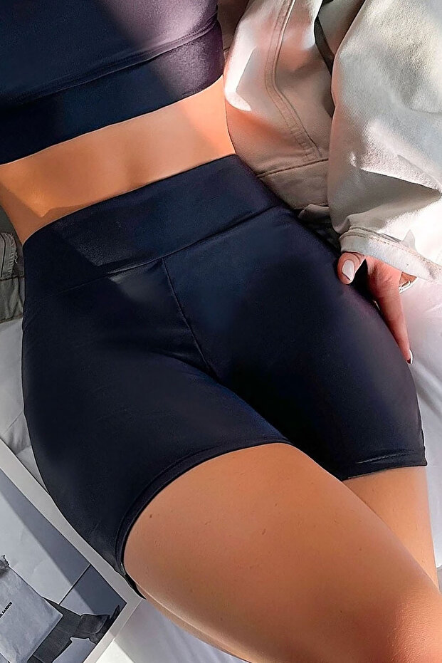 Şık Deniz Şortlu - 2