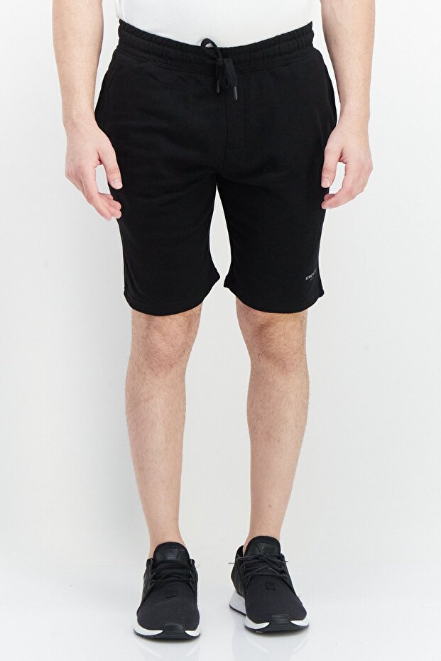 شورت رجالي أساسي سهل الارتداء، أسود - 1