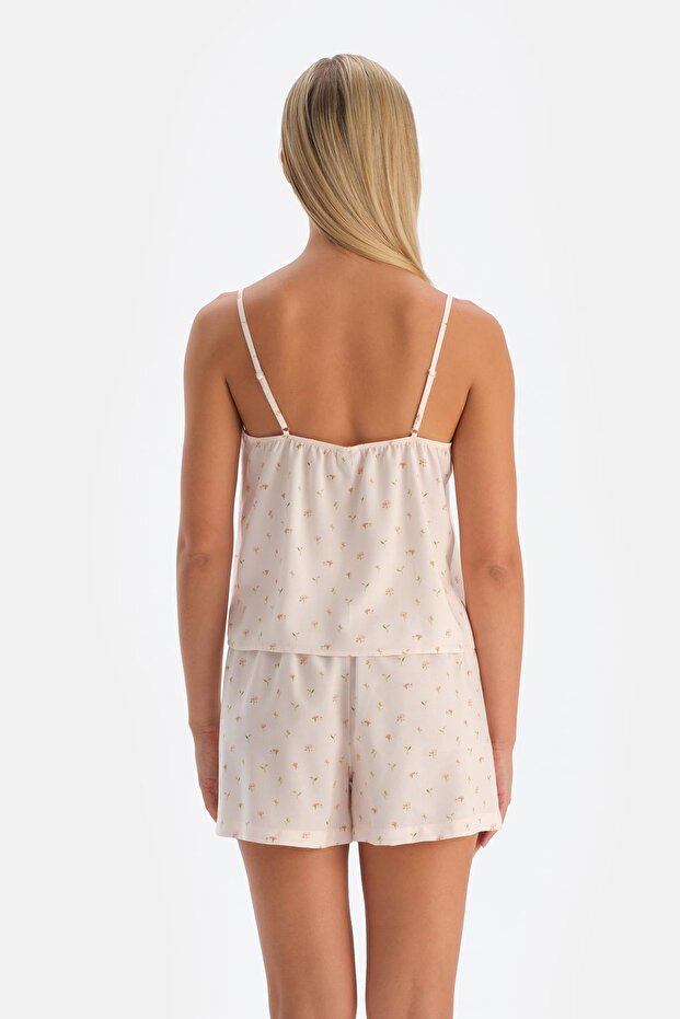 قميص بيجاما منسوج بنمط رفيع بأشرطة رفيعة باللون الأبيض الفاتح - 5