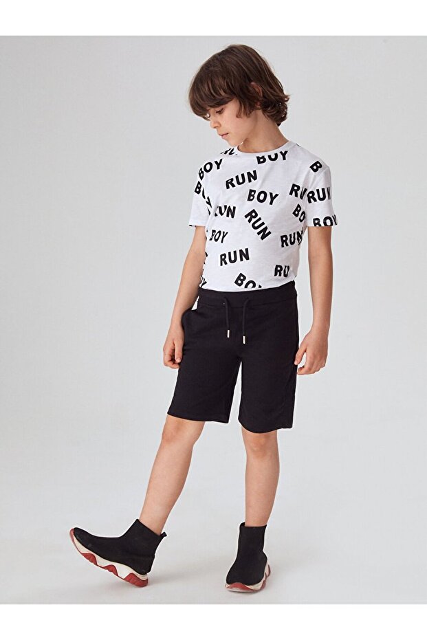 شورت أسود مع جيوب - 1